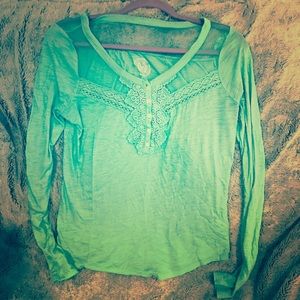 Long sleeve shirt with lace detailing